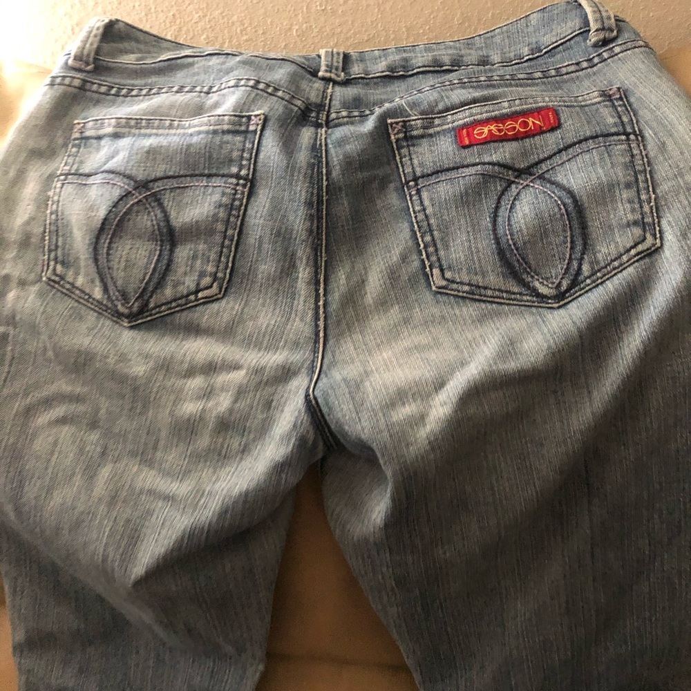 jeans